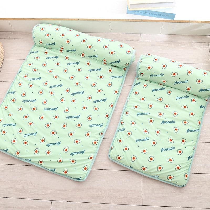 Cool Paws Chill Zone: Breathable Ice Silk Pet Mat For Ultimate Summer Comfort